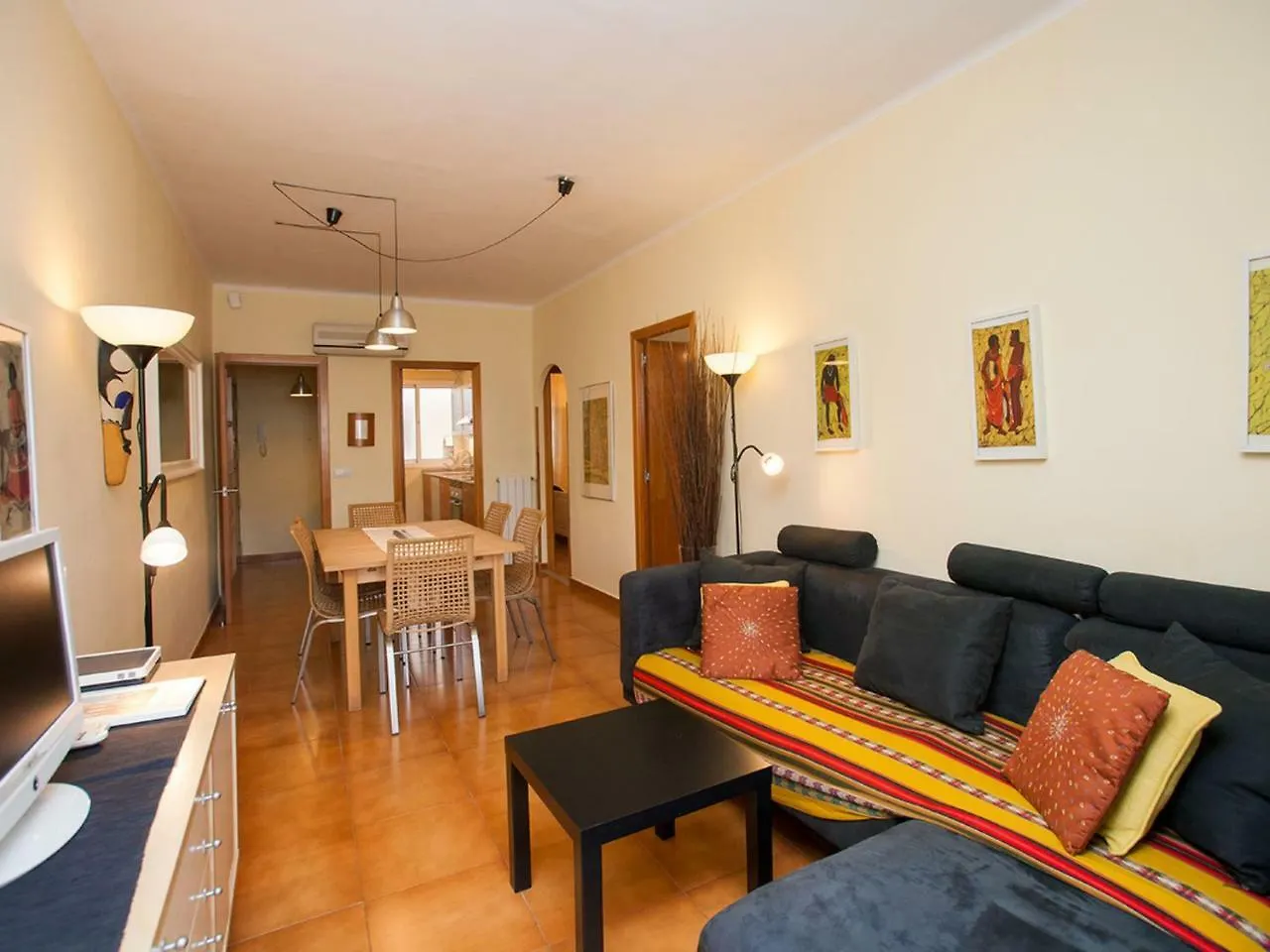 Apartment Sardenya - Casp By Interhome Barselona İspanya